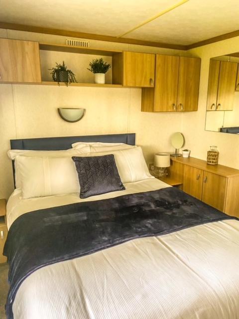Вілла The Hygge Retreat At 7 Lakes Country Park, Lincolnshire Crowle  Екстер'єр фото